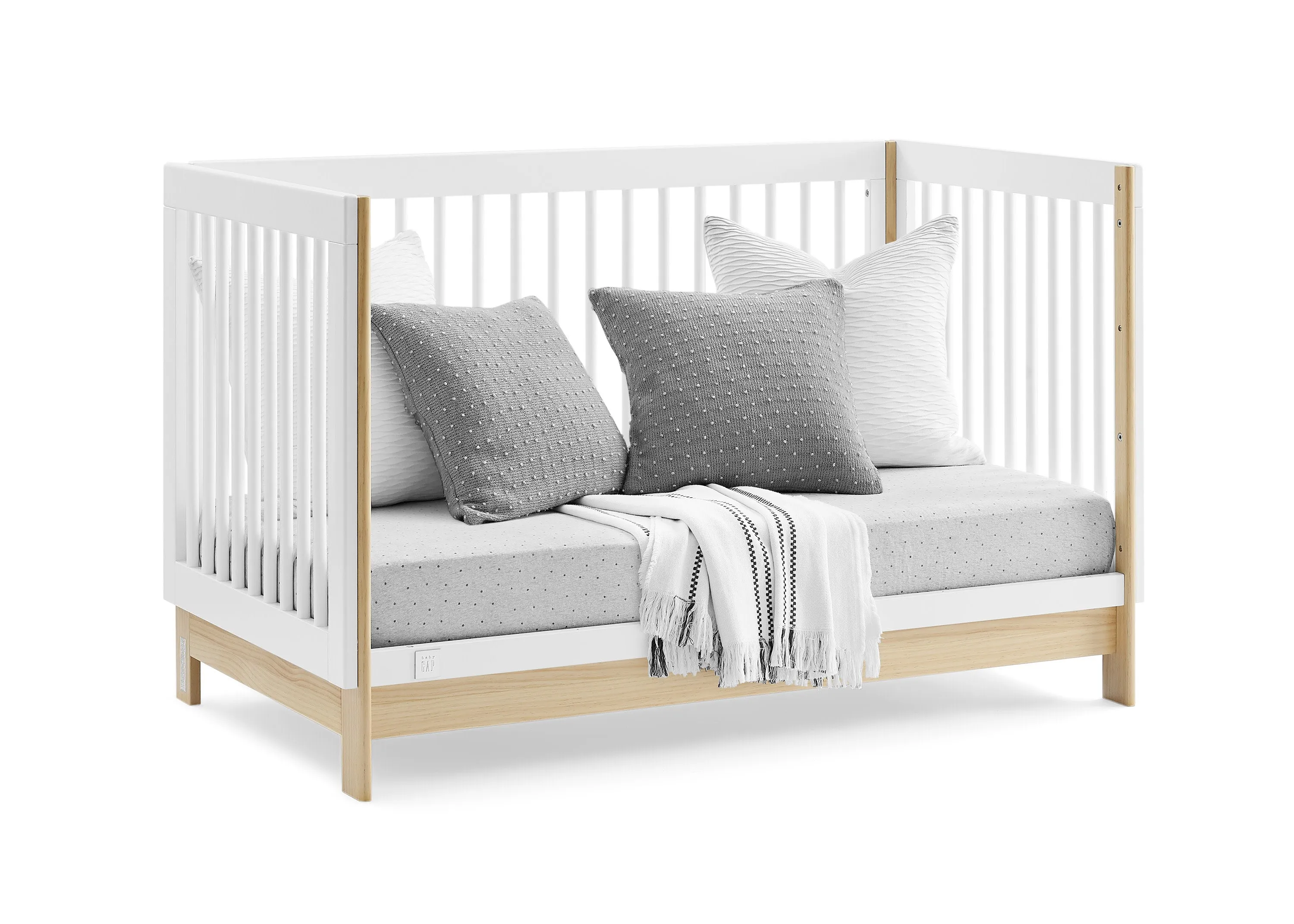 babyGap Tate 4-in-1 Convertible Crib